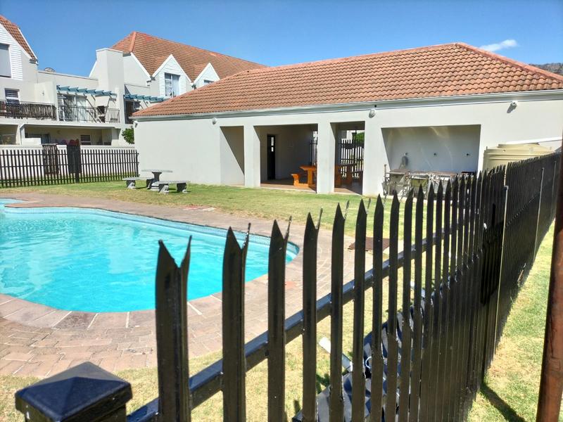 To Let 1 Bedroom Property for Rent in Gordons Bay Western Cape